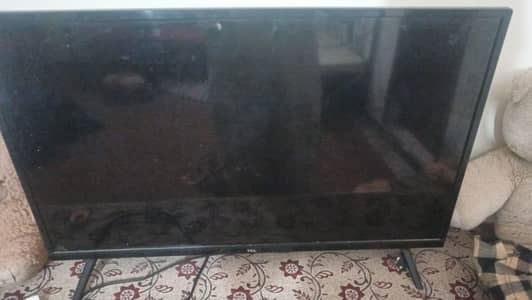 TCL simple 32inch