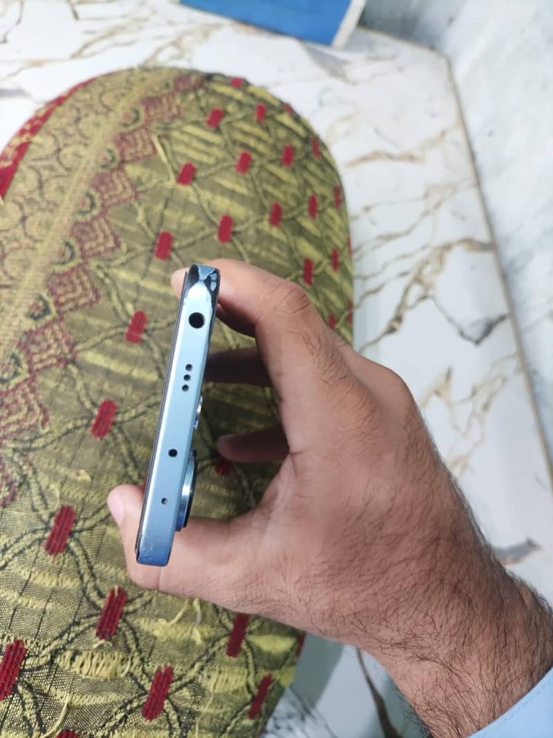 Xiaomi Redmi Note 13 2