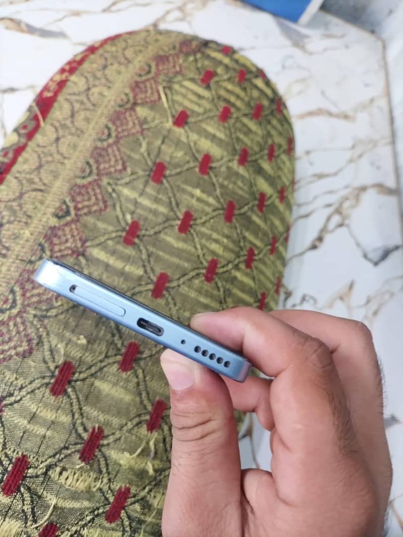 Xiaomi Redmi Note 13 3