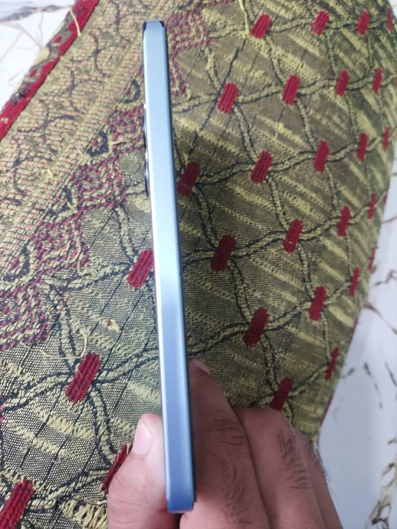 Xiaomi Redmi Note 13 4