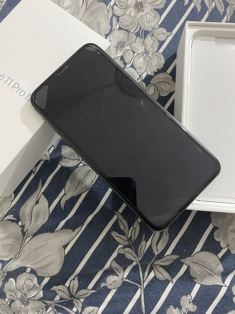 Apple iPhone 11 Pro Max 3