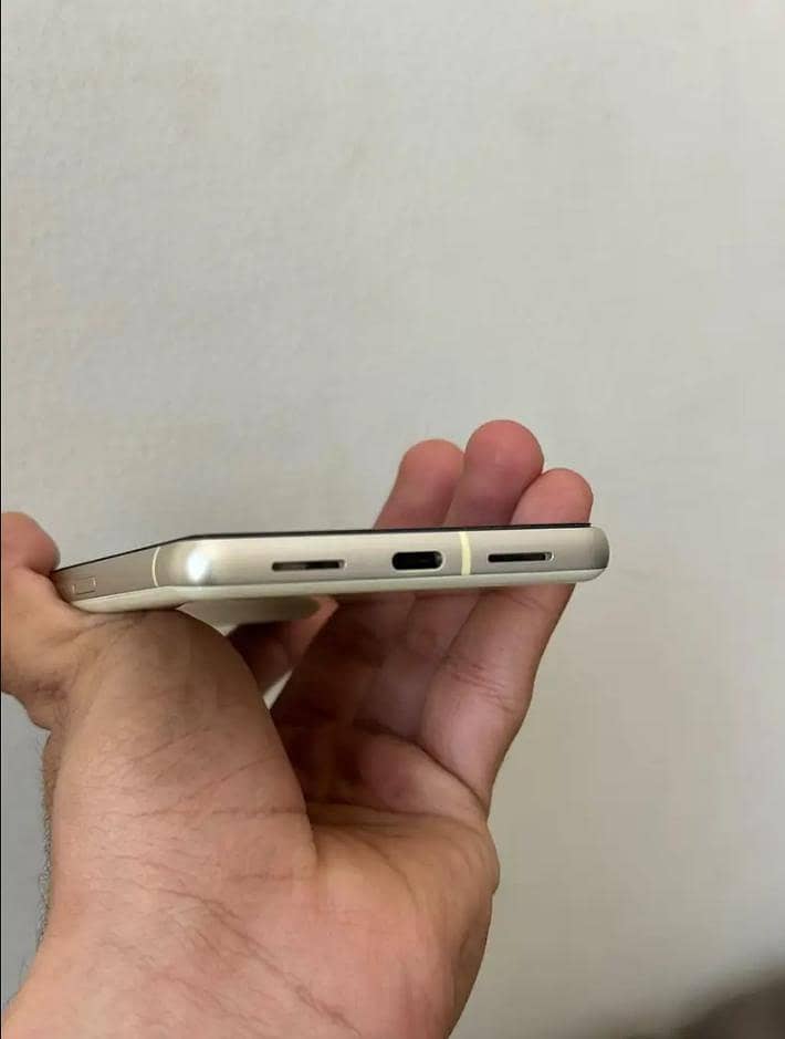 Google Pixel 7 2