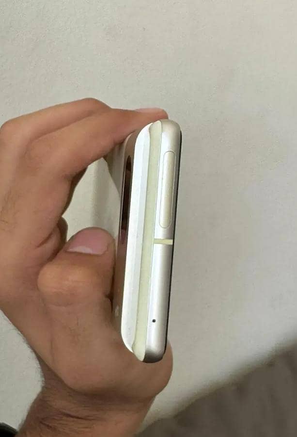 Google Pixel 7 3