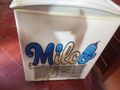 Glass Door Deep Freezer (Excellent Condition)