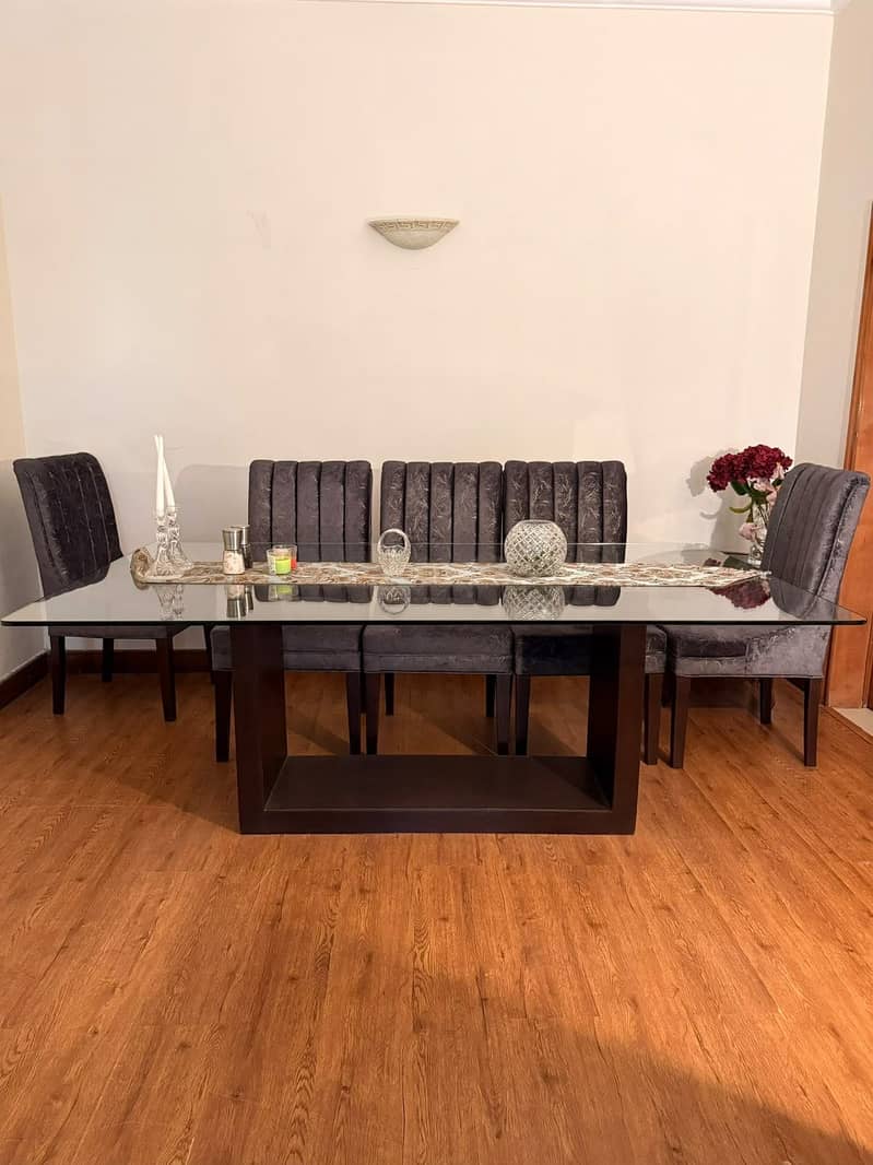 8chairs dining table 0