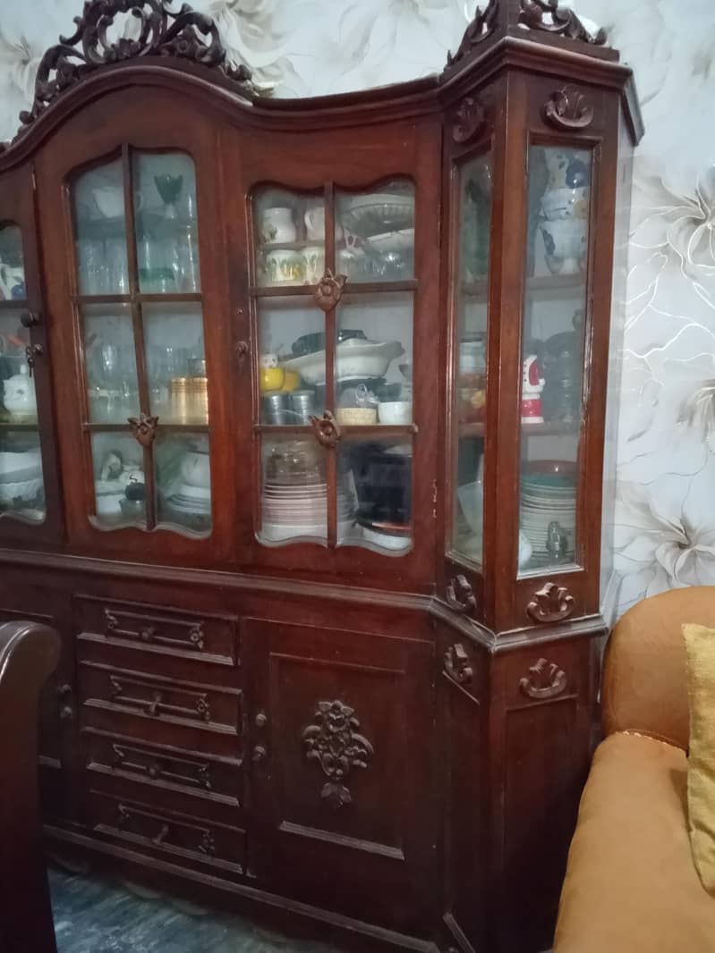 wood showcase 2