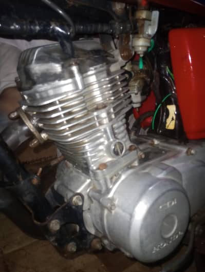 phone number ( 03043784989)ok condition bike clutch plates work only