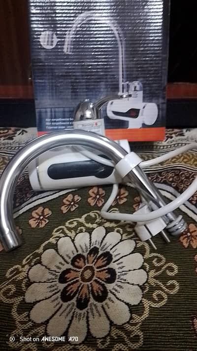 INSTANT Electric heating Water  tap