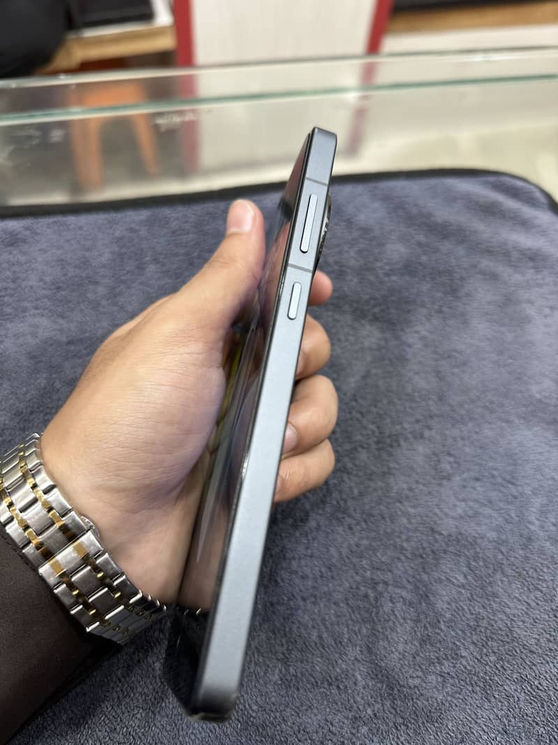 One Plus 13R 5