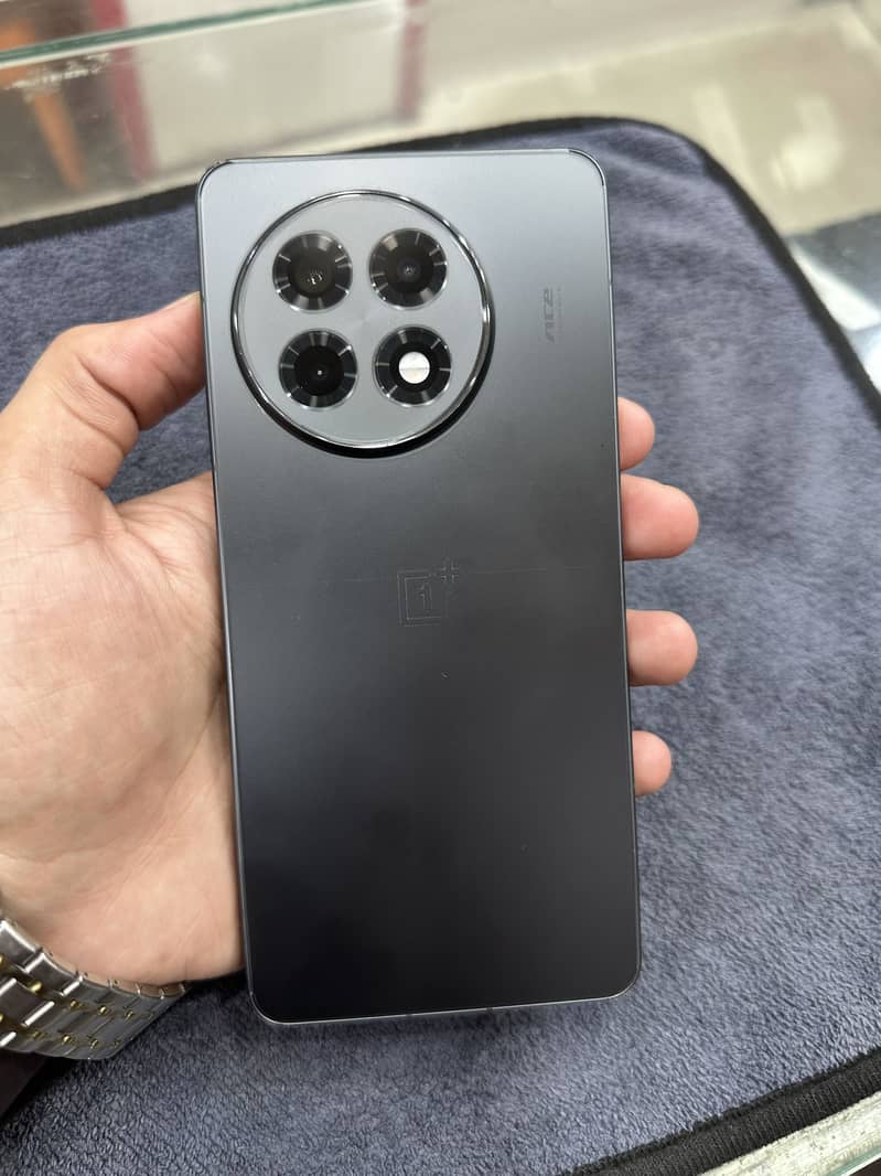 One Plus 13R 6