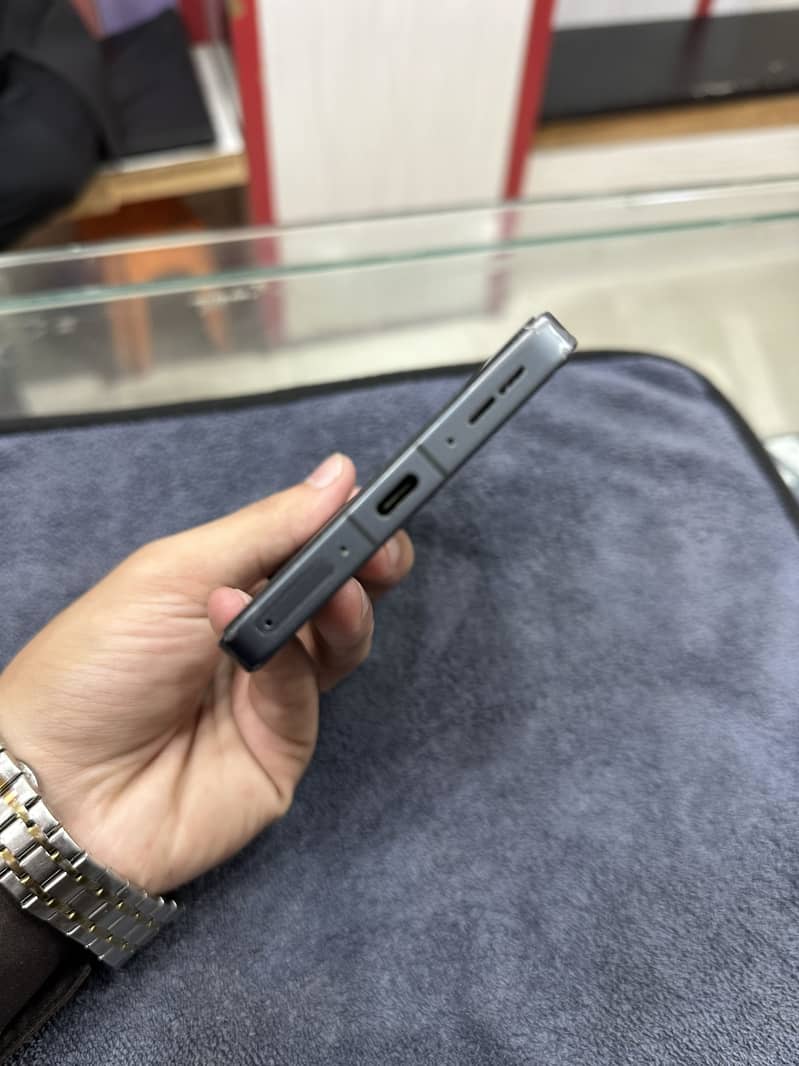 One Plus 13R 8