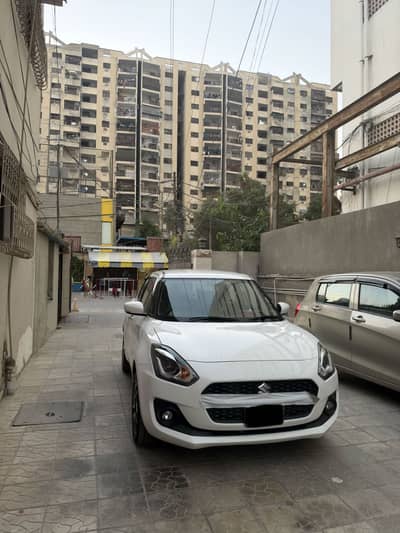 Suzuki Swift GLX CVT 2026