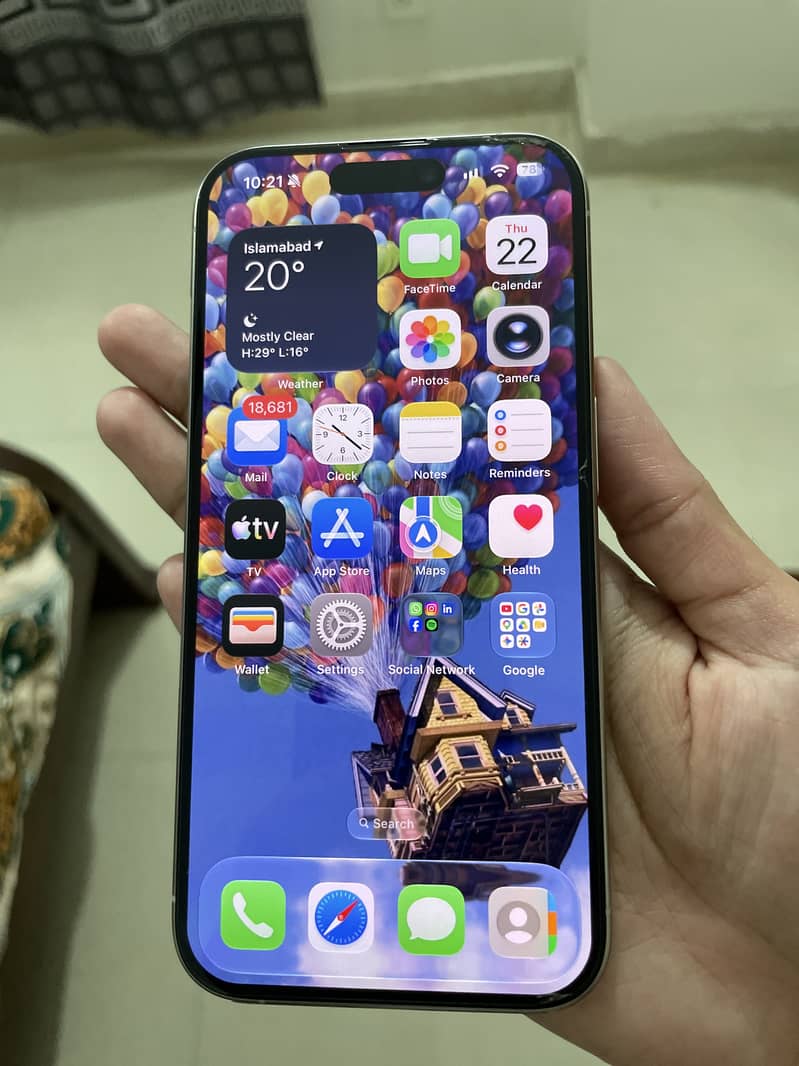 Apple iPhone 15 Pro 1