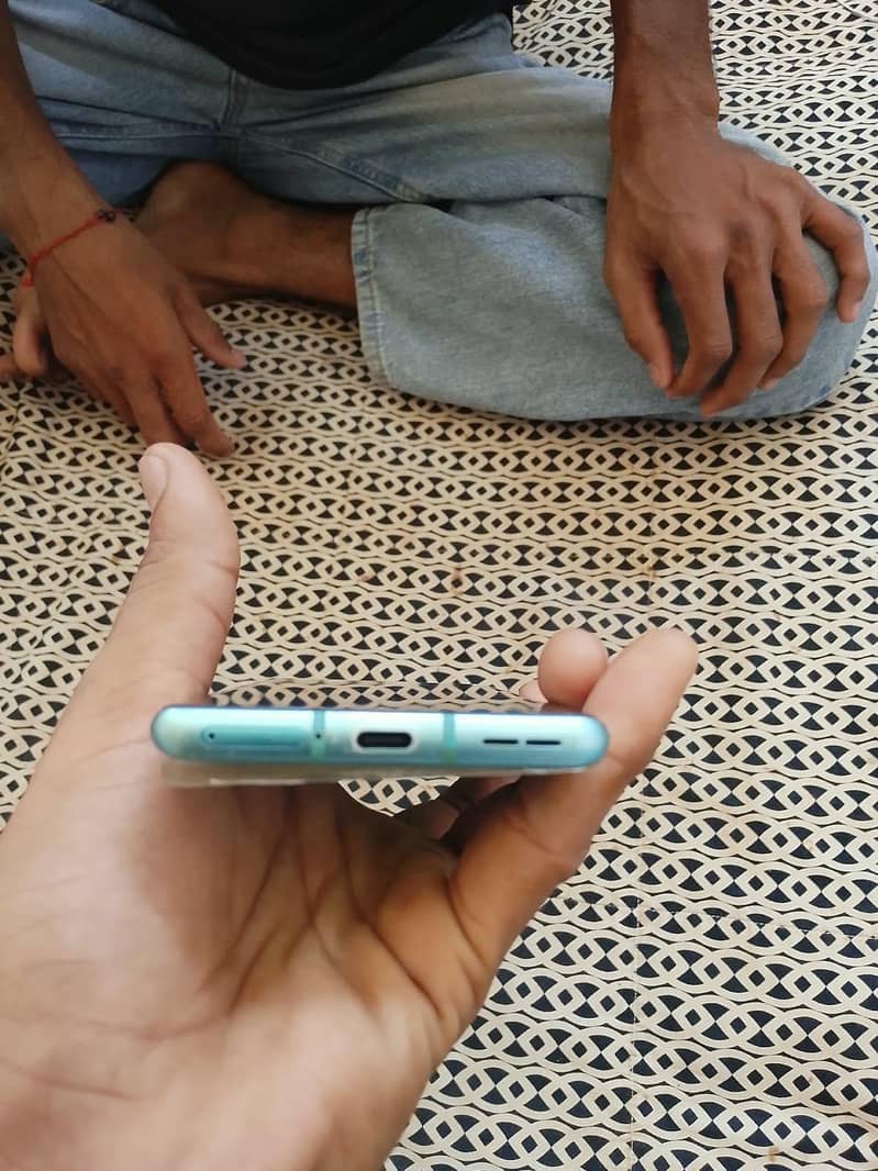 One Plus 8 4