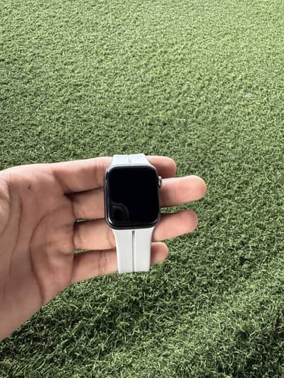 Apple watch series 4