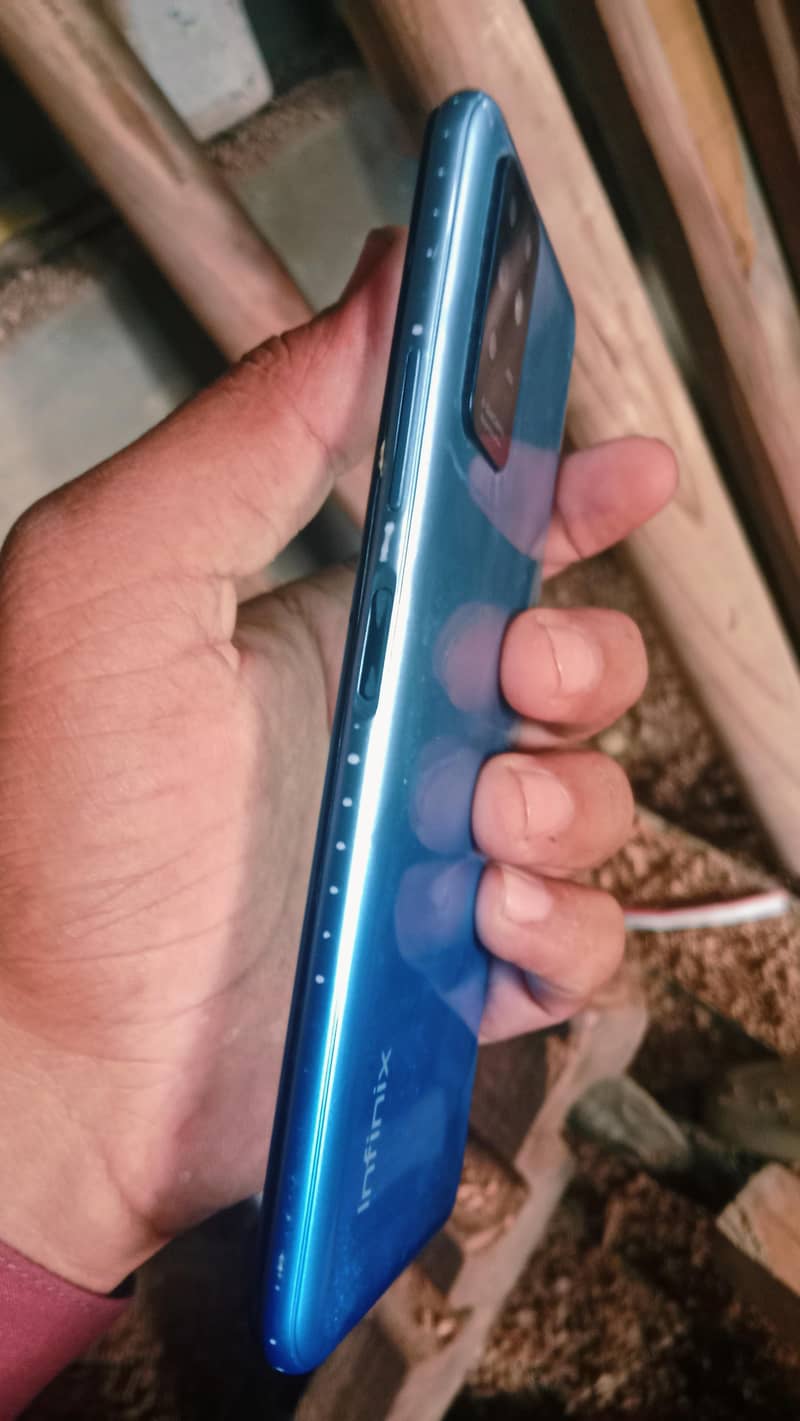 Infinix Note 8i 2
