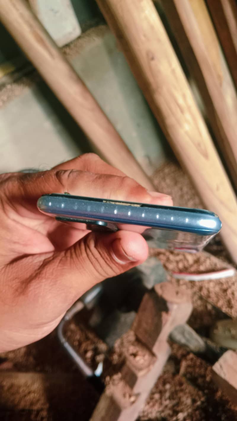 Infinix Note 8i 4