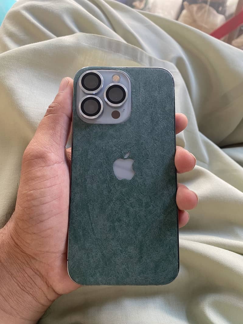 Apple iPhone 13 Pro 6