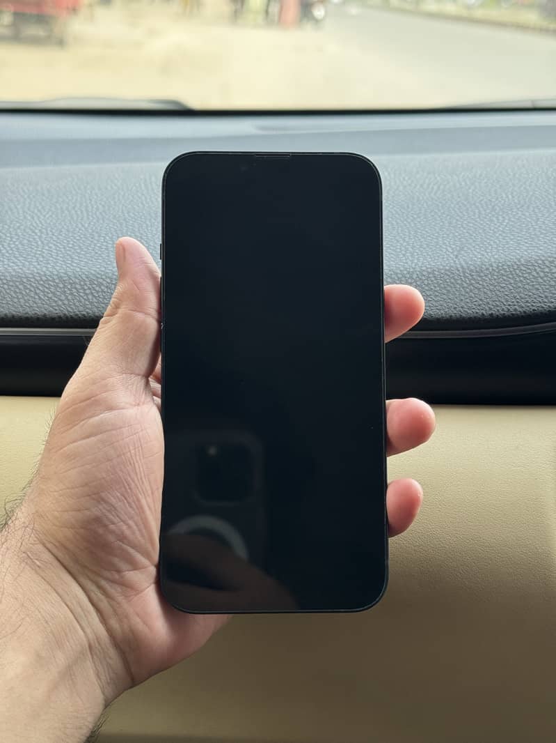 Apple iPhone 13 jv 2