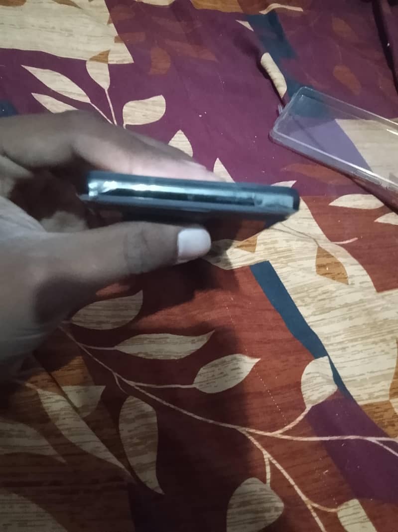 Google Pixel 6a 4