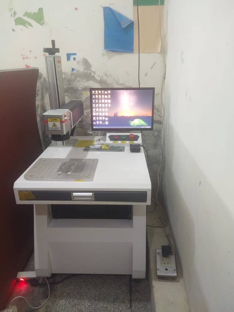Laser Marking Machine In Good Condition 0