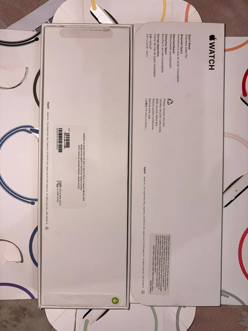 Apple clock 03222921942 10