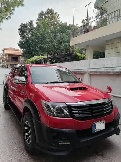 Toyota Hilux 2014