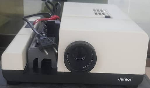PROJECTOR Liesegang Junior