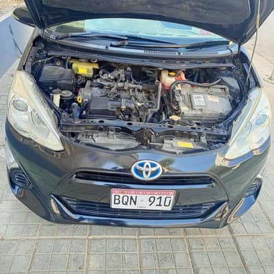 Toyota Aqua 2015