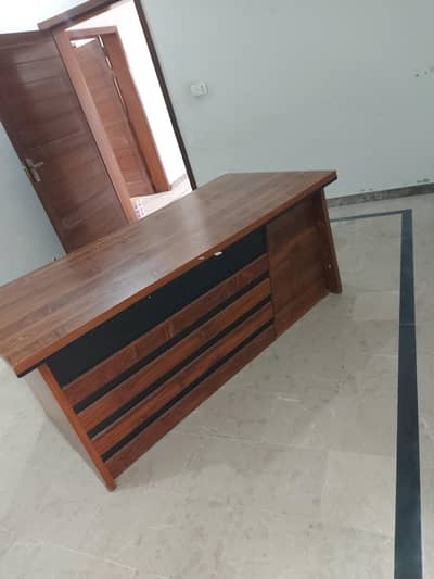 Office Table For sale