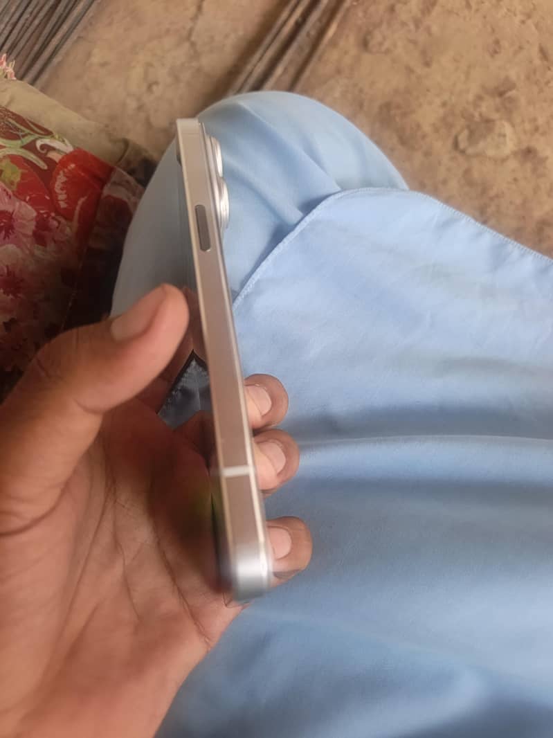 Ipon15pro max 4