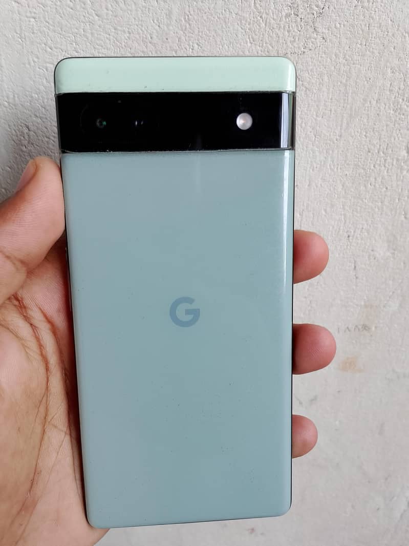 Google Pixel 6a 1