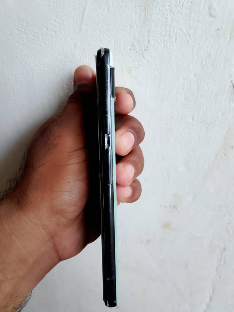 Google Pixel 6a 4