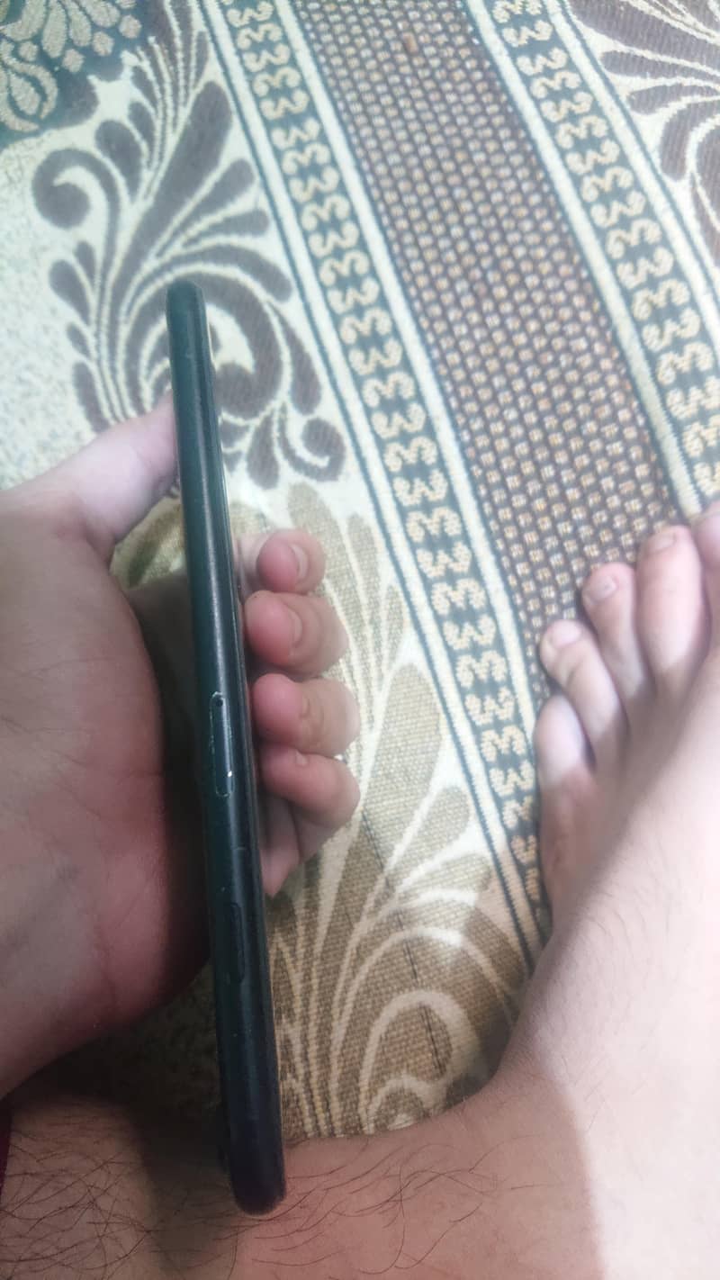 Apple iPhone 7 Plus 1