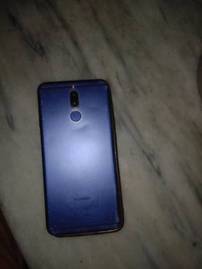 Huawei Mate 10 Lite .