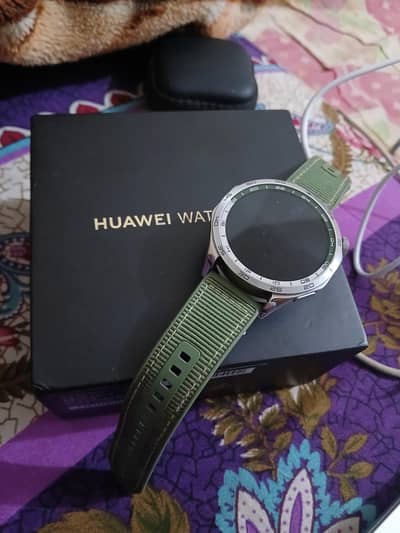 Huawei Watch GT 4 46mm Green, Complete Box with Charger