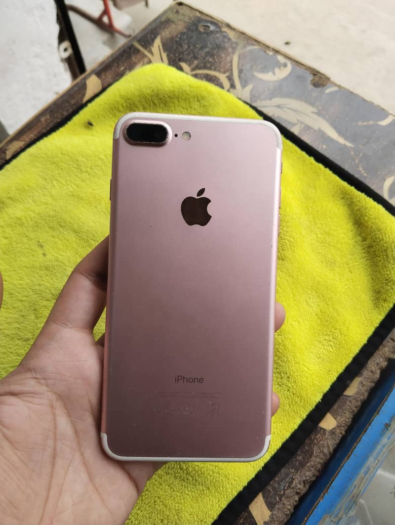 iPhone 7 plus PTA 9