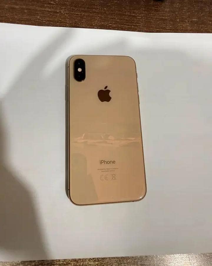 Apple iPhone XS Max 4