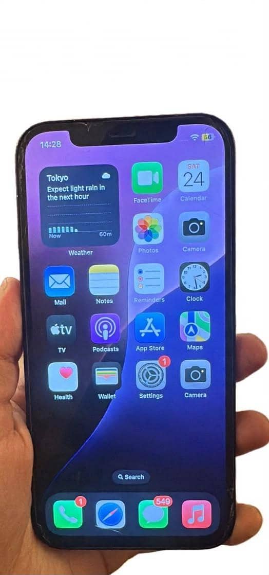 Apple iPhone 12 3