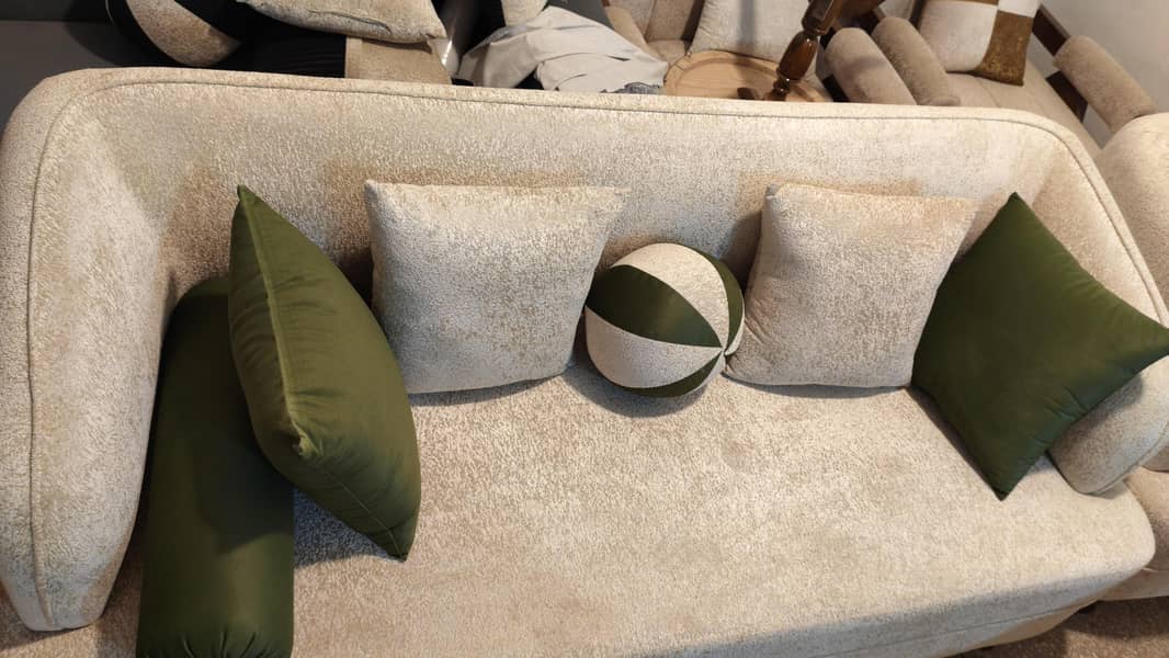 5 Seater sofa set 6