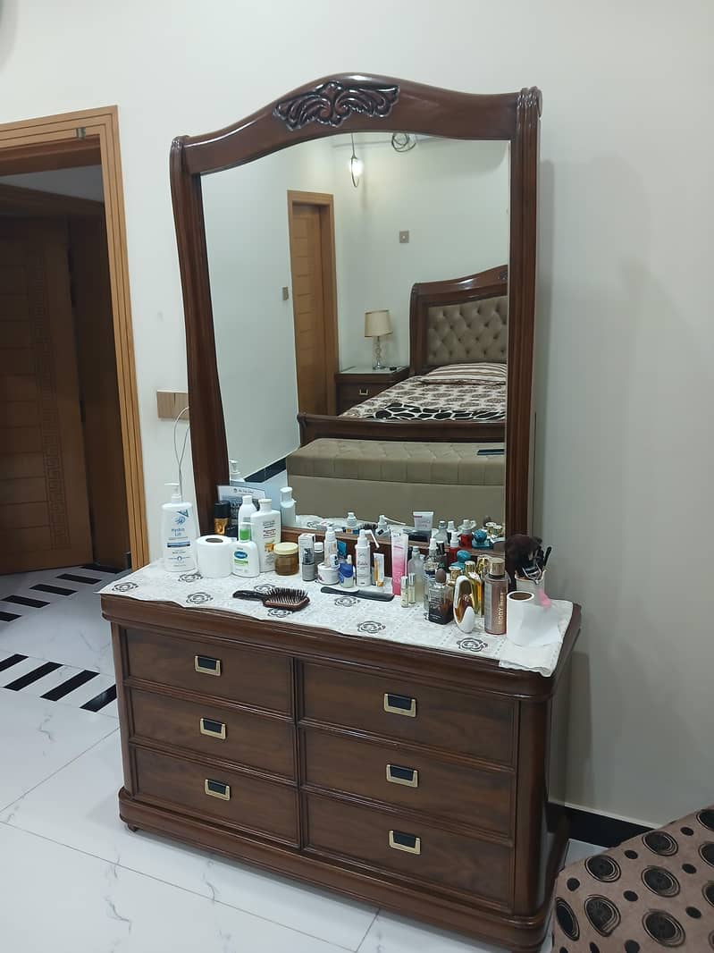 Bedroom set 4