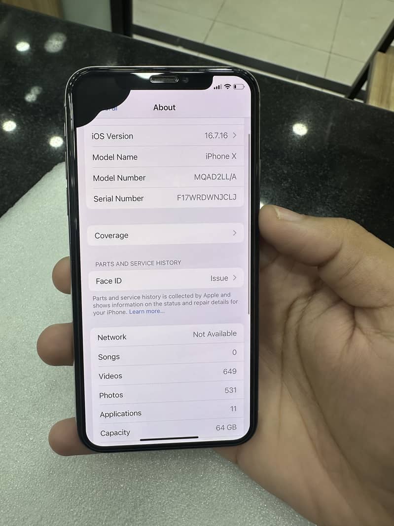 Apple iPhone X 3