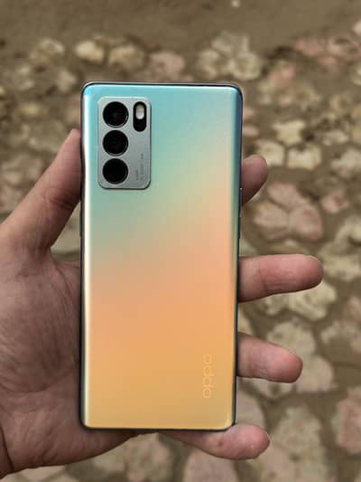 OPPO Reno6 Pro