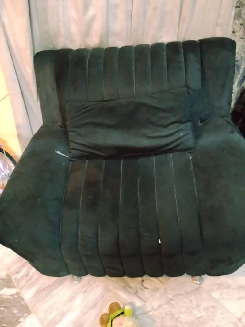 7 seater black sofa 1