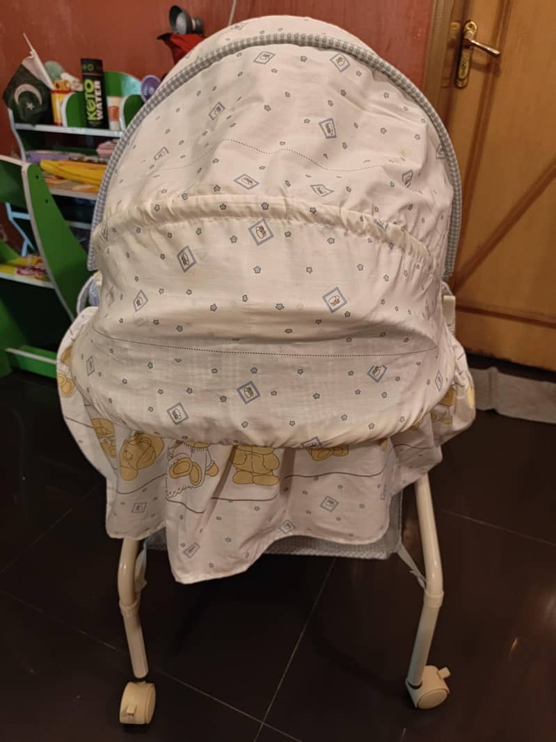 Baby Cot 3
