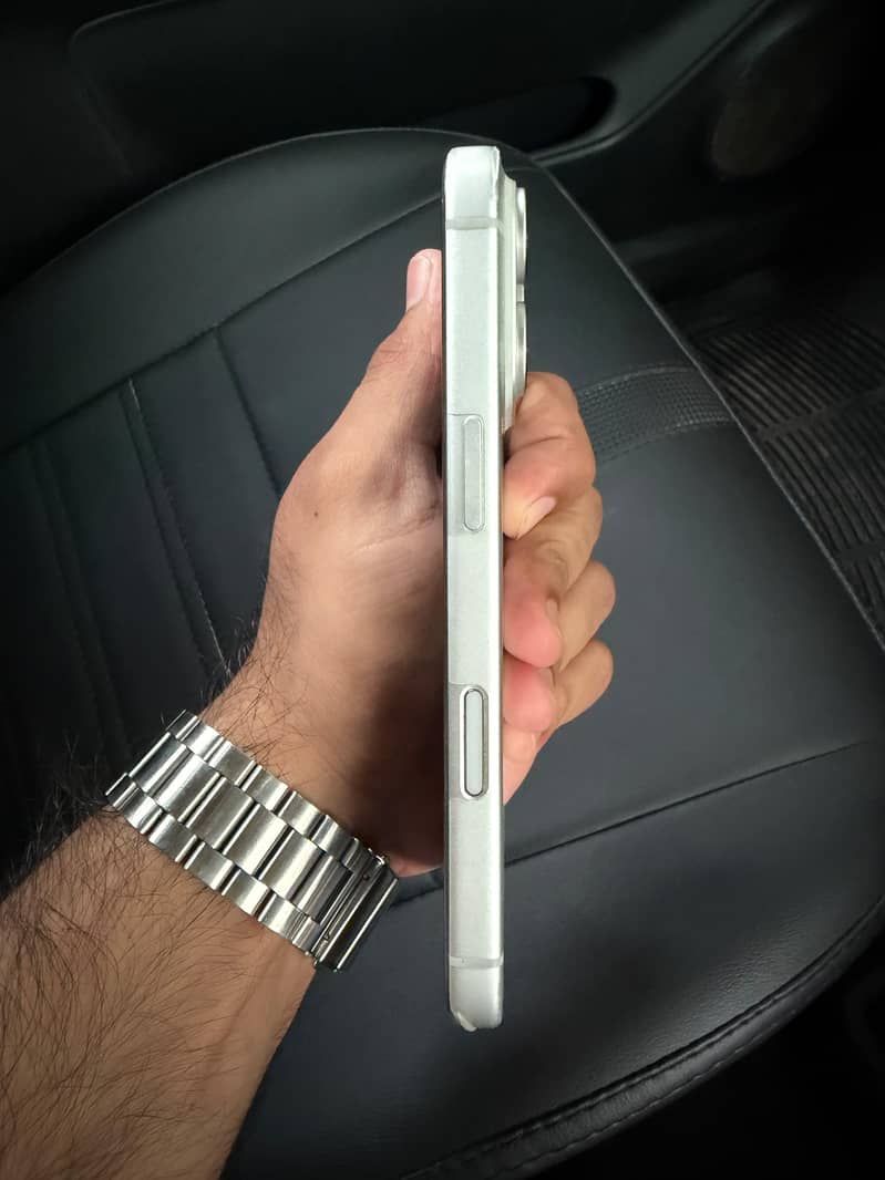 Apple iPhone 17 Pro 2