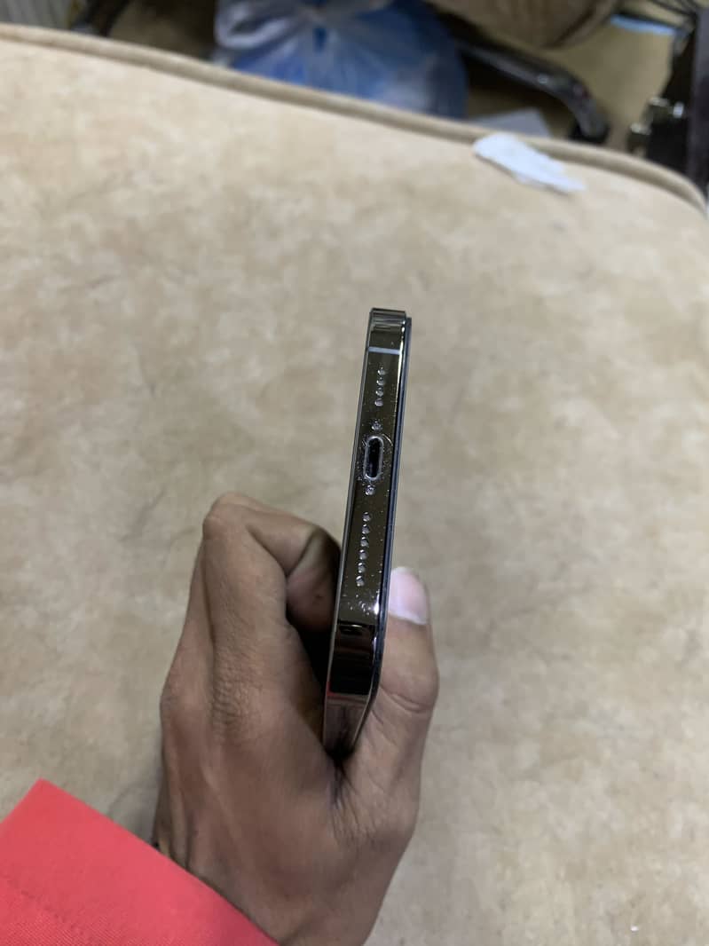 Apple iPhone 12 Pro Max/256 0
