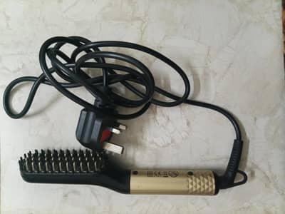 Hair and beard straightener