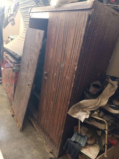 Almari 2 door scrap