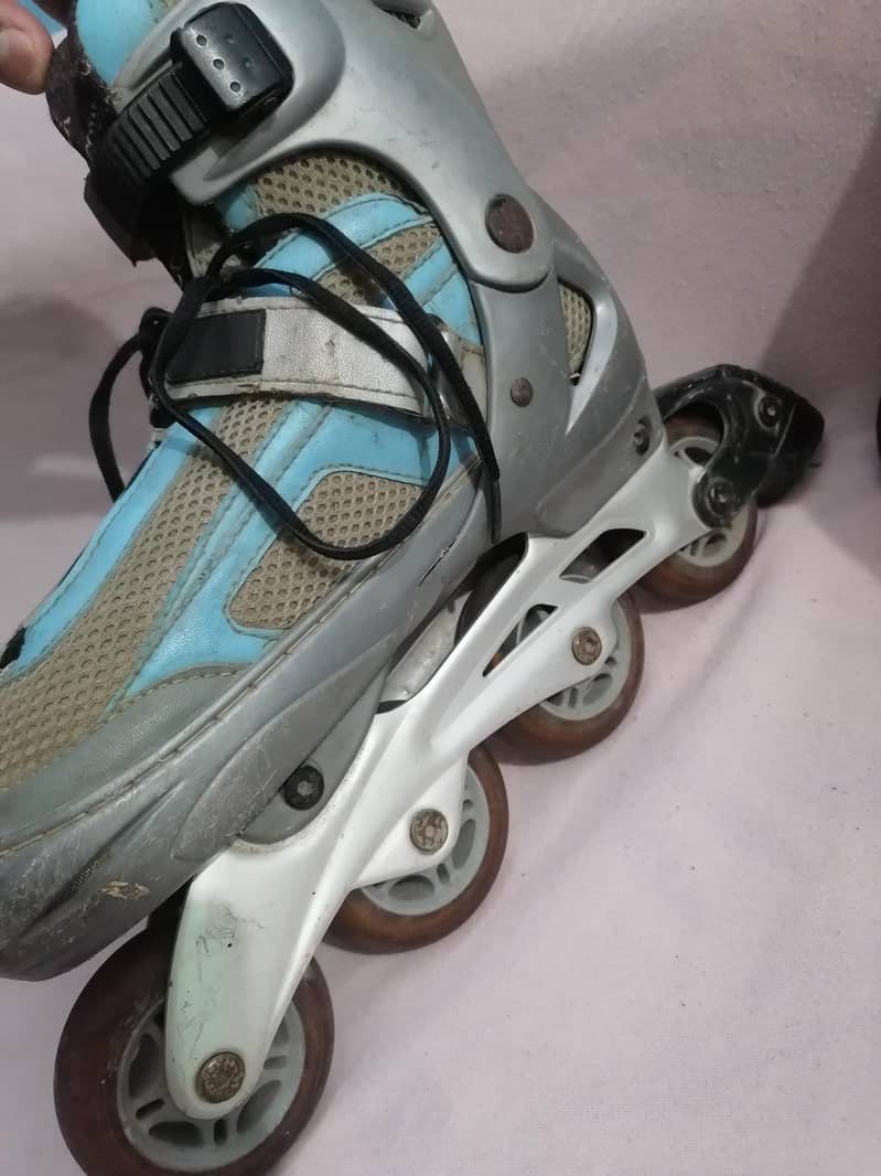 skating shoes 4